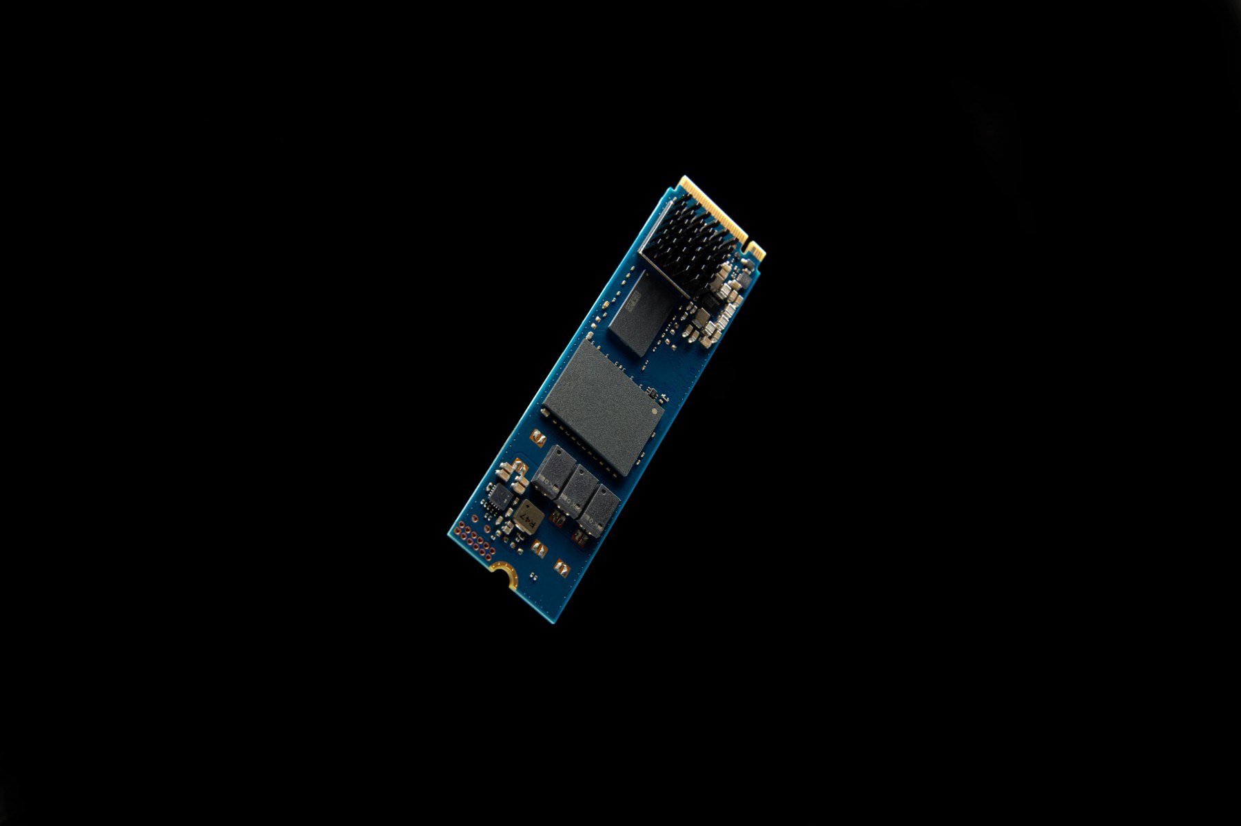 1774827_SEDC2000BM8_480G_image7.jpg